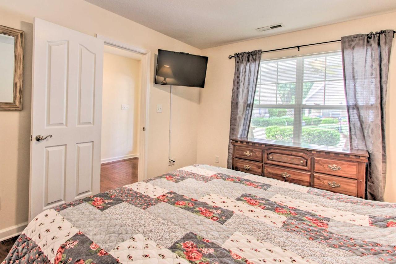 Home With Community Pool - 2 Miles To The Island! Pigeon Forge Esterno foto