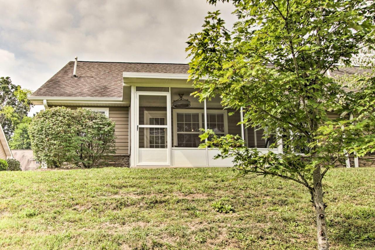 Home With Community Pool - 2 Miles To The Island! Pigeon Forge Esterno foto